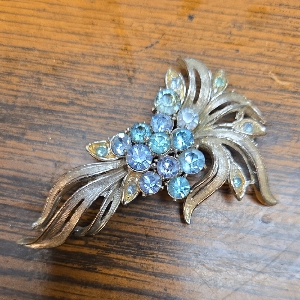 Elegant Silver and Blue Brooch